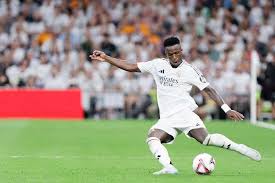 他以敏锐的 他以敏锐的